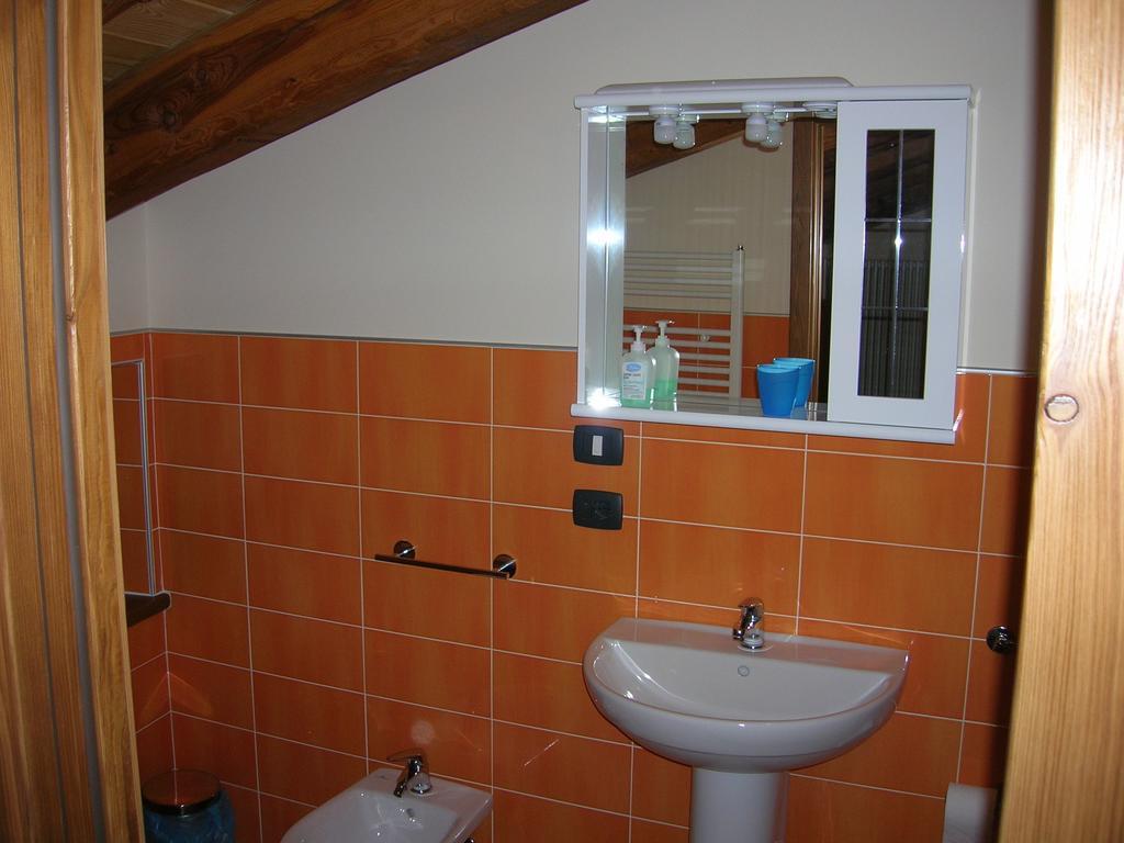 La Barmo Affittacamere Pietraporzio Cameră foto
