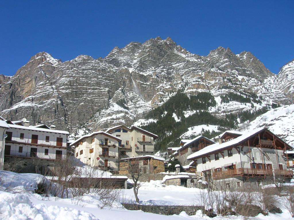La Barmo Affittacamere Pietraporzio Exterior foto